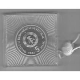 DDR 1987 5 Mark Nikolai Viertel PP verplombt